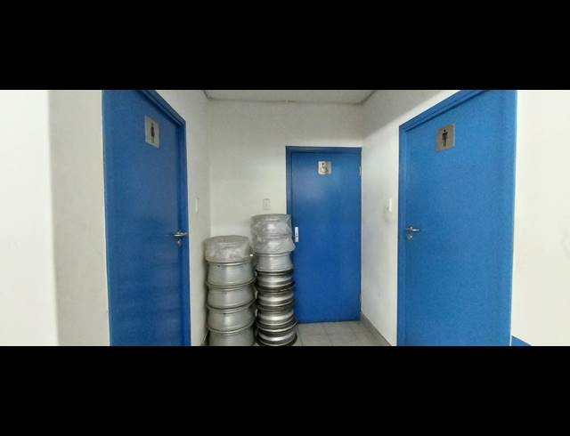 925M² SHOWROOM TO LET IN DURBAN CENTRAL